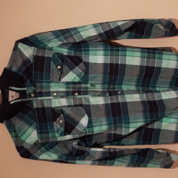 Legendary Whitetails Tops - Legendary whitetail Hooded Flannel Size Large